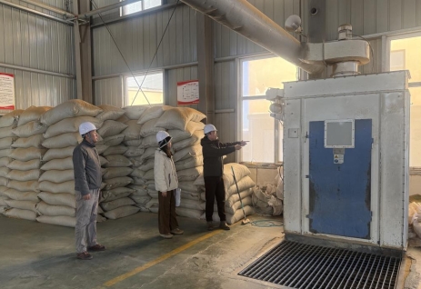 嚴抓飼料生產不松懈，鑄牢“質”安通遼防線——記通遼市農牧業(yè)發(fā)展中心飼料科開展安全生產大檢查